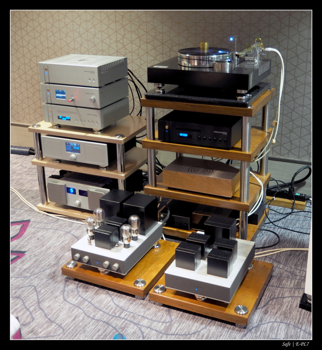 2016   11   Salon Hifi Paris   35